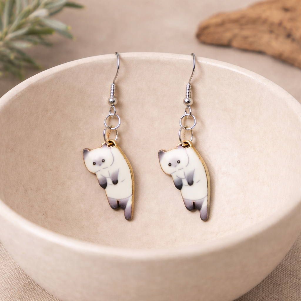 Scruffles Cat Earrings - White